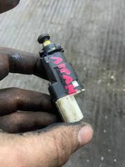 Запчасть датчик педали тормоза Renault Logan 2013