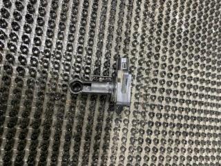 Датчик массового расхода воздуха Toyota Corolla 2002 NZE121 1NZ-FE 2220422010 Б/У