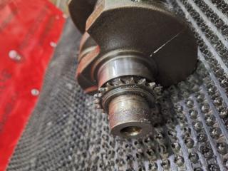 Коленвал Passat 1998 3B3 AHL