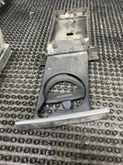 Фото запчасти подстаканник Subaru Impreza 2001 Б/У запчасть Запчасть подстаканник Subaru Impreza 2001