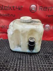 Запчасть бачок стеклоомывателя Лада Гранта 2014
