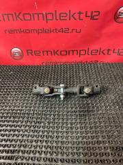 Запчасть рулевой карданчик Лада Гранта 2014