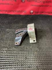 Фото запчасти подушка двигателя правая Renault Logan 2007 Б/У запчасть Запчасть подушка двигателя правая Renault Logan 2007