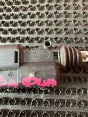 Запчасть замок лючка бензобака Opel Zafira