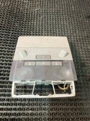 Запчасть плафон подсветки салона передний Opel Zafira