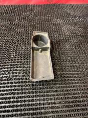 Запчасть подстаканник Opel Zafira