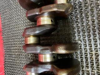 Коленвал Nissan Sunny 2001