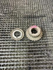 Фото запчасти шестерня коленвала передняя Honda legend 2005 Б/У запчасть Запчасть шестерня коленвала передняя Honda legend 2005