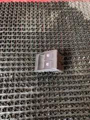 Запчасть кнопка стеклоподъемника Лада Гранта 2014