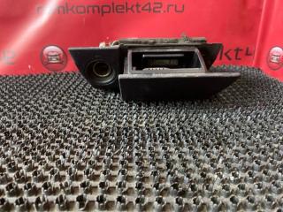 Запчасть пепельница Toyota Caldina 2000