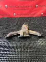 Фото запчасти коллектор выпускной Лада 2104 1998 Б/У запчасть Запчасть коллектор выпускной Лада 2104 1998