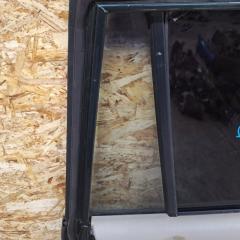 Запчасть форточка двери задняя левая Mazda Demio 1999