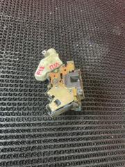 Фото запчасти замок двери задний Nissan Primera 2001 Б/У запчасть Запчасть замок двери задний Nissan Primera 2001