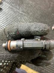 Форсунка топливная Passat 1999 3B5 AZL