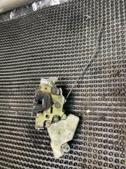 Фото запчасти замок двери задний левый Nissan Sunny 2001 Б/У запчасть Запчасть замок двери задний левый Nissan Sunny 2001