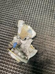 Фото запчасти замок двери задний правый Nissan Sunny 2001 Б/У запчасть Запчасть замок двери задний правый Nissan Sunny 2001