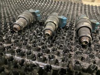 Форсунка топливная Passat 1999 3B5 ALZ