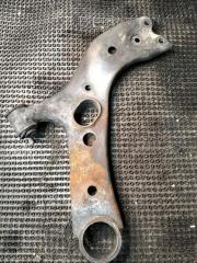 Запчасть рычаг подвески нижний передний правый Geely Atlas pro 2023