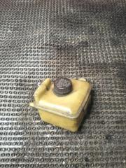 Запчасть бачок гидроусилителя руля Mazda Demio 1999