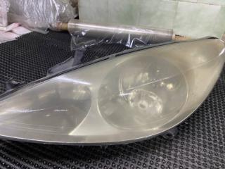 Запчасть фара галогеновая передняя левая Peugeot 307 2005