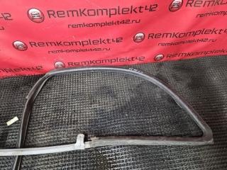 Запчасть уплотнитель стекла двери Toyota Sprinter 1993