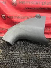 Обшивка стойки нижняя передняя правая Mitsubishi colt 2006