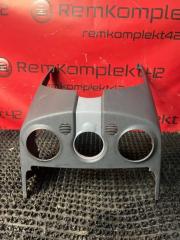 Запчасть накладка на торпедо Mitsubishi colt 2006