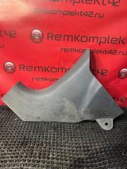 Обшивка стойки нижняя передняя левая Mitsubishi colt 2006