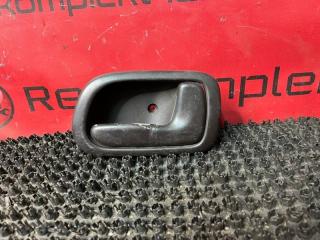 Ручка двери внутренняя передняя правая Toyota Corolla 2000 Б/У Ручка двери внутренняя передняя правая Toyota Corolla 2000