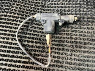 Запчасть активатор замка двери Chevrolet Niva 2013