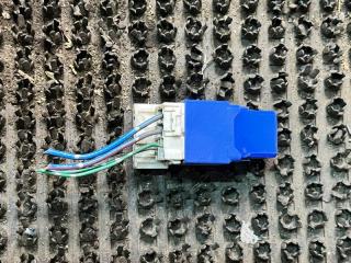 Запчасть реле фар Nissan Cefiro 1999