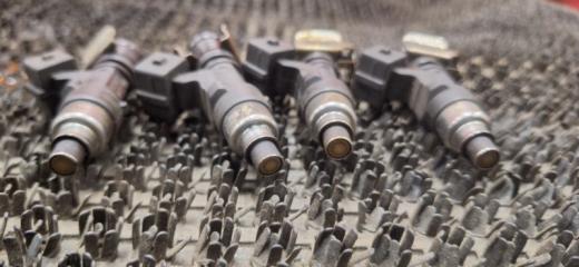 Форсунка топливная Лада 2114 2006 Б/У Форсунка топливная Лада 2114 2006