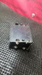 Запчасть карман под магнитофон Toyota Corolla 1998