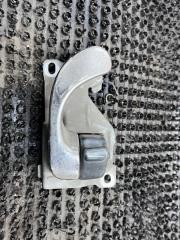 Ручка двери внутренняя передняя правая Mitsubishi Galant 1998 Б/У Ручка двери внутренняя передняя правая Mitsubishi Galant 1998