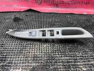 Запчасть накладка блока управления стеклоподъемниками передняя правая Mazda Atenza 2002