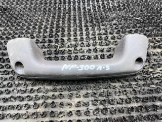 Запчасть ручка потолка задняя левая Nissan Np300 2012