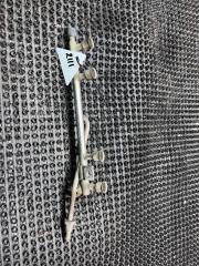 Фото запчасти топливная рейка Лада 2111 2001 Б/У запчасть Запчасть топливная рейка Лада 2111 2001