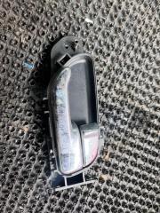 Фото запчасти ручка двери внутренняя передняя правая ssangyong Rodius 2009 Б/У запчасть Запчасть ручка двери внутренняя передняя правая ssangyong Rodius 2009