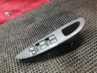 Блок управления стеклоподъемниками передний правый Nissan Primera 2001