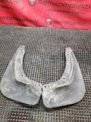 Запчасть брызговик задний Skoda Octavia 2015