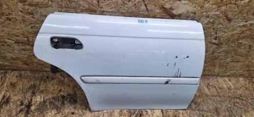 Запчасть дверь боковая задняя правая Subaru Legacy 1999