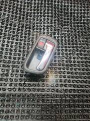 Ручка двери внутренняя передняя правая Toyota Caldina 2000 Б/У Ручка двери внутренняя передняя правая Toyota Caldina 2000
