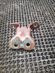 Запчасть петля двери передняя правая Geely MK Cross 2015