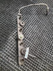 Запчасть топливная рейка Toyota Corolla 2005