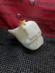 Запчасть бачок омывателя Subaru Impreza 1998