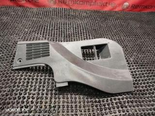 Запчасть консоль центральная передний правый Лада Приора 2013