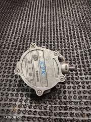 Запчасть вакуумный насос Audi a8 2006