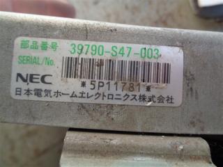 Блок управления abs HONDA STEP WAGON RF1 B20B 39790-S47-003 2 ракурс