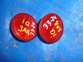 Катафот в бампер задний TOYOTA IQ KGJ10 12-528 1 ракурс