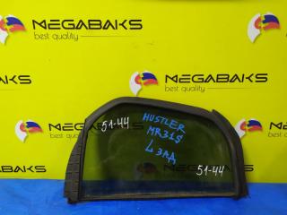 Форточка двери левая задняя SUZUKI HUSTLER MR31S R06A 1 ракурс